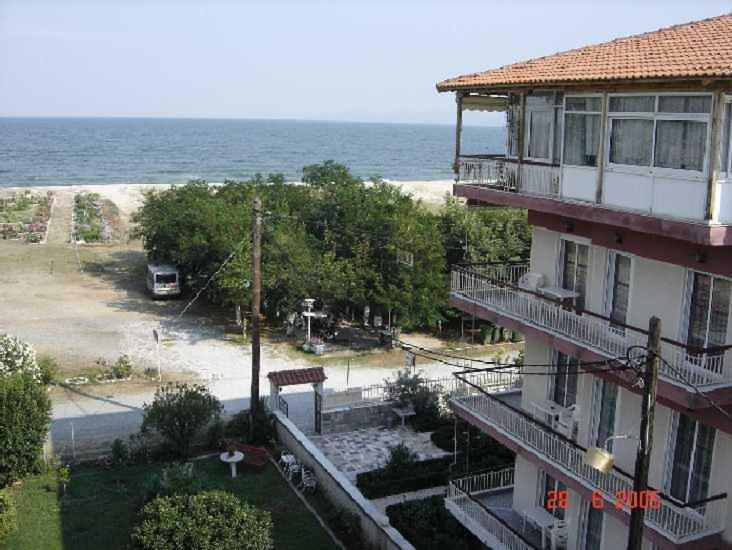 Hotel Angela Asprovalta Exterior photo